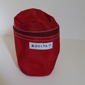 Delta Skyteam Nylon Zippered Pouch Cosmetic Bag Hygiene Bag